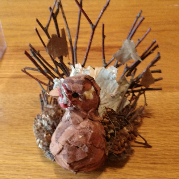 THANKSGIVING FOLKART TURKEY Pinecone Twig & Leaf Gobbler NWT - Picture 2 of 8